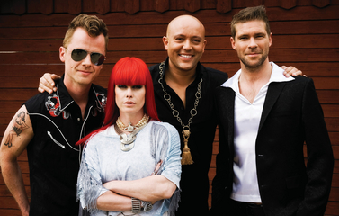 Aqua er den bedst sælgende danske musikgruppe nogensinde. Aqua er især kendt for deres verdensomspændende hit Barbie Girl.