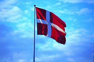 Taani lipp Dannebrog.